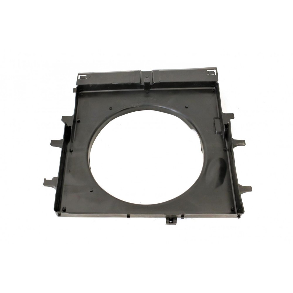 Дифузор радіатора MB Sprinter OM651 09-