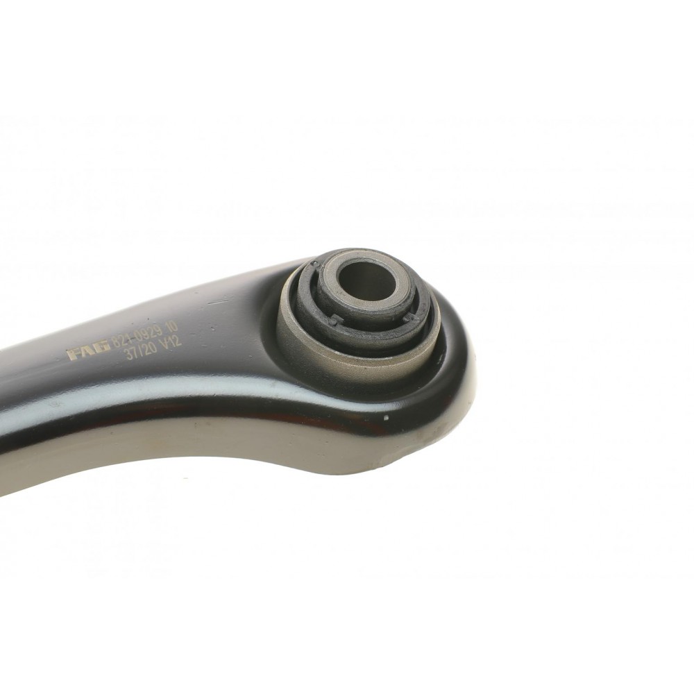 Важіль підвіски (задній/знизу) (R) Audi A3/Q3/Skoda Octavia II/SuperB/VW Golf V/VI/Passat/Touran 03-