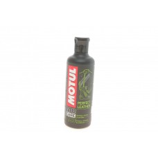 Средство для ухода за кожаными изделиями MOTUL M3 Perfect Leather, 250мл (102994) купити в Україні