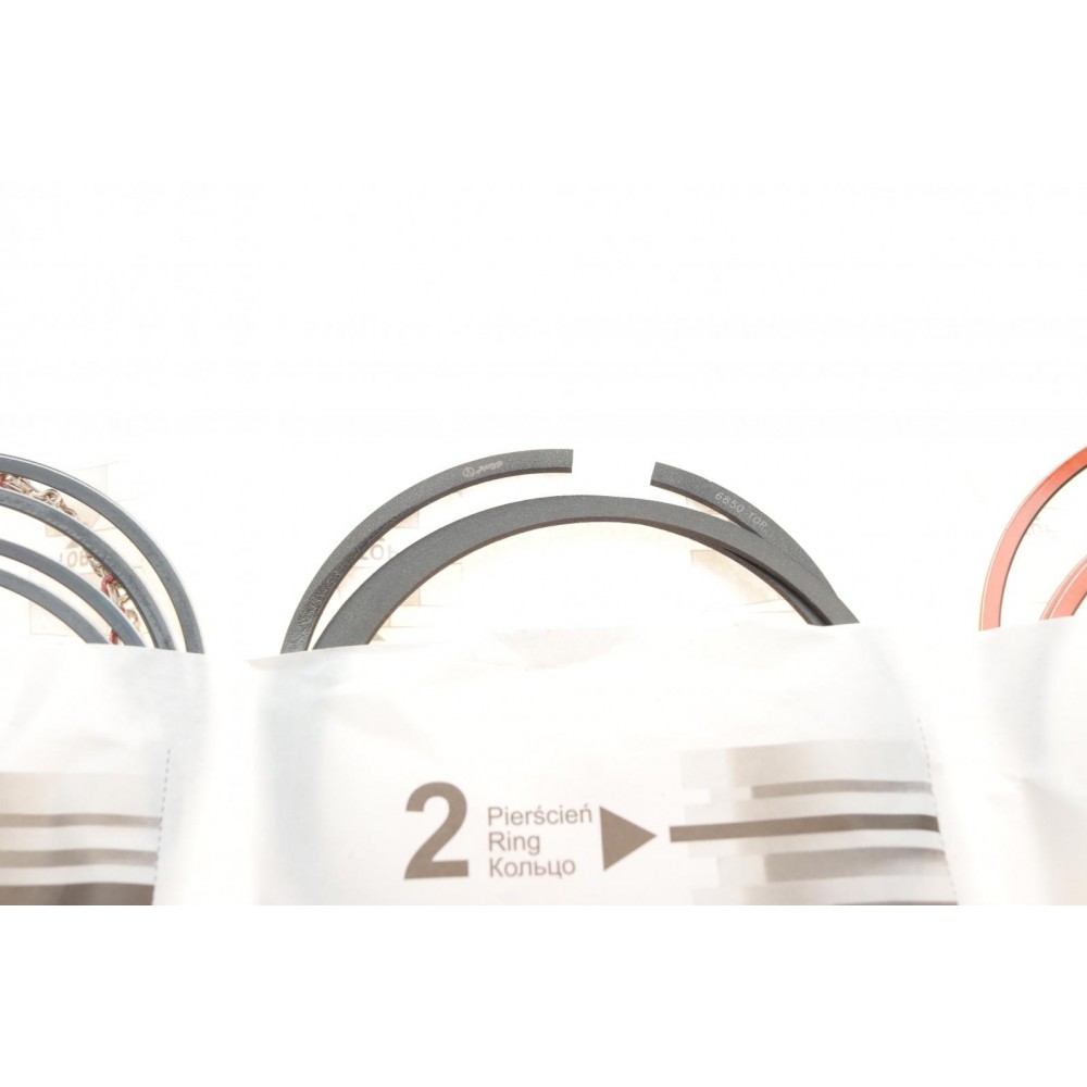 Кільця поршневі Daewoo Matiz 0.8/1.0 08- (68.50mm/STD) (1.2x1.5x2.8) (к-кт 3 цилиндра)