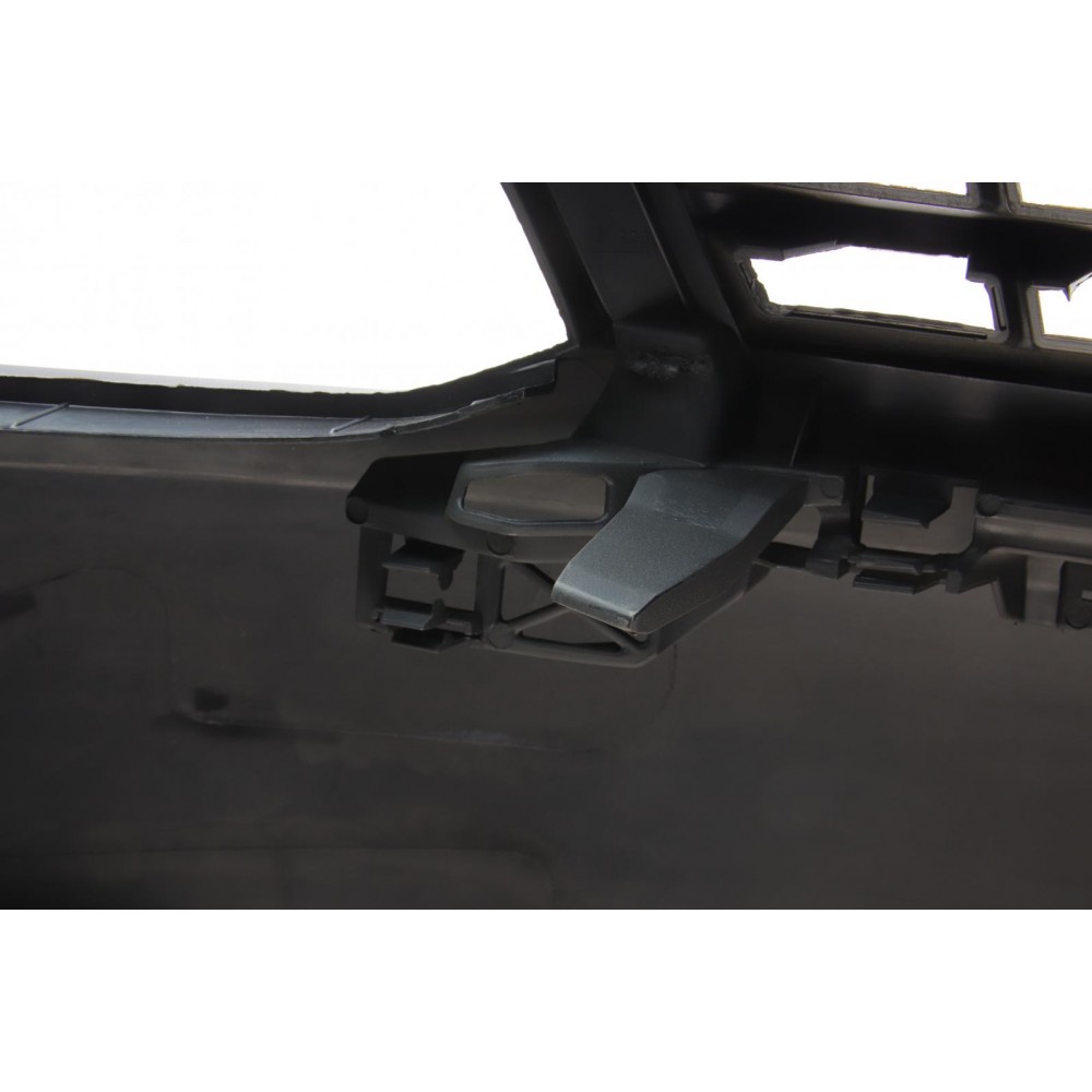 Бампер (передній) VW Caddy III 09-15