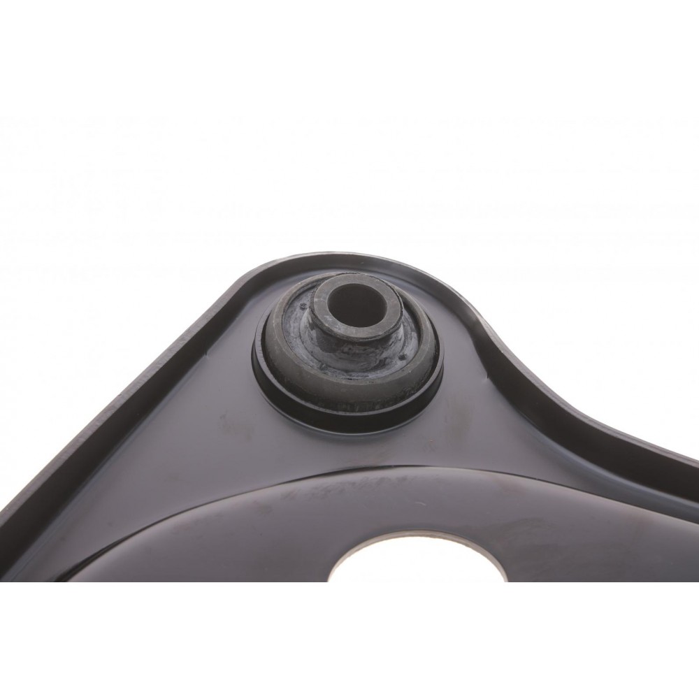 Важіль підвіски (передній/знизу) (R) Citroen C3 09- /C4 14- (з кульовою) d=18