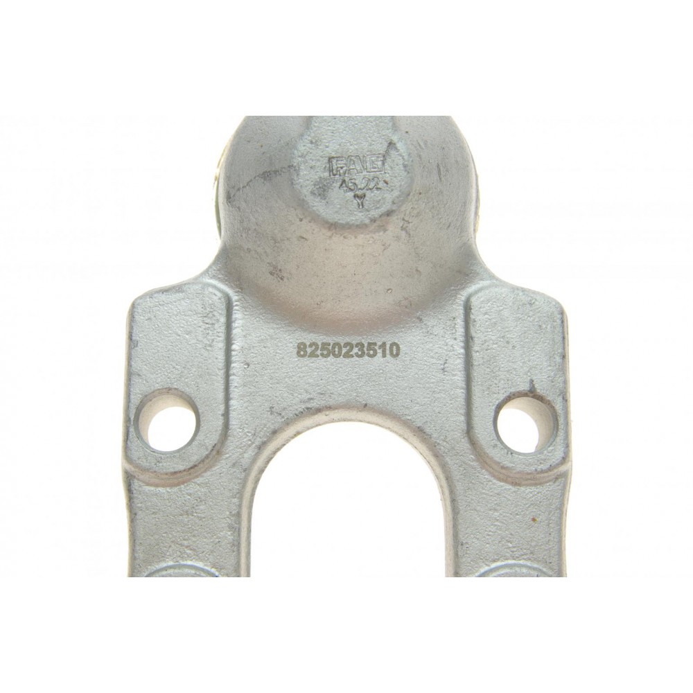 Опора кульова (передня/знизу) Nissan Terrano II (R20/R50) 92-02/Ford Maverick 93-