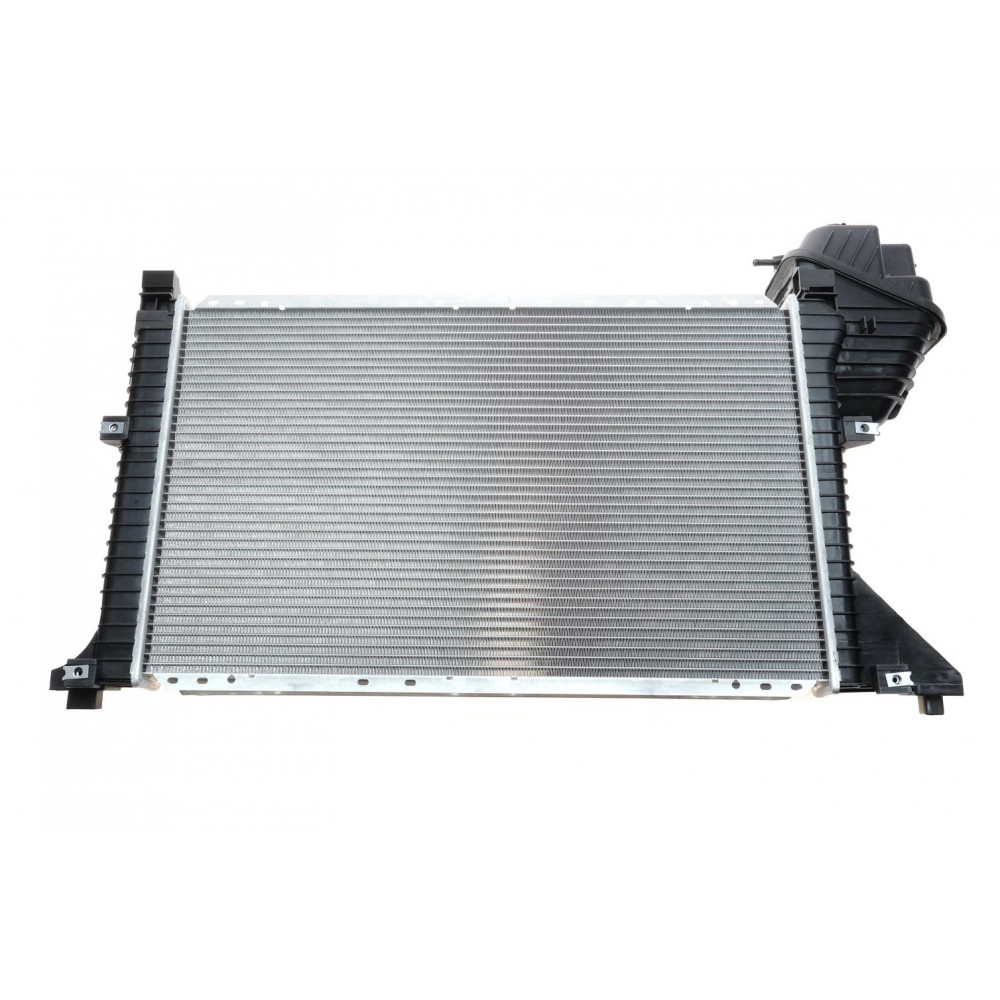 Радіатор охолодження MB Sprinter 2.2-2.7CDI 00-06