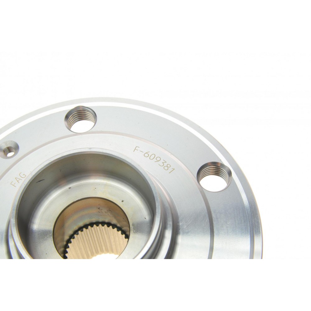 Підшипник маточини (передньої) VW Caddy III 03-15/Golf V/VI 03-14 (3 болти)