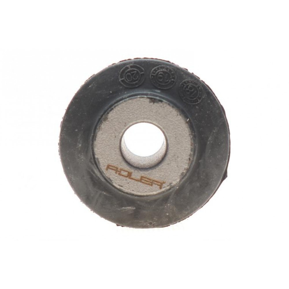 Сайлентблок важеля (переднього/знизу/спереду) Audi A3/Q3/Skoda Octavia/SuperB/VW Caddy/Passat 03-