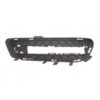 Решітка бампера MB E-class (W212) 10-11 (R)