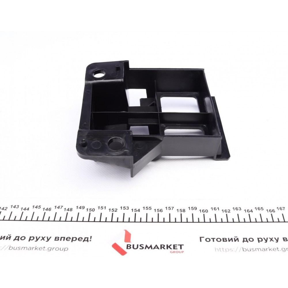 Кронштейн кріплення бампера (переднього/R) MB Sprinter (906) 06-/VW Crafter 06-16