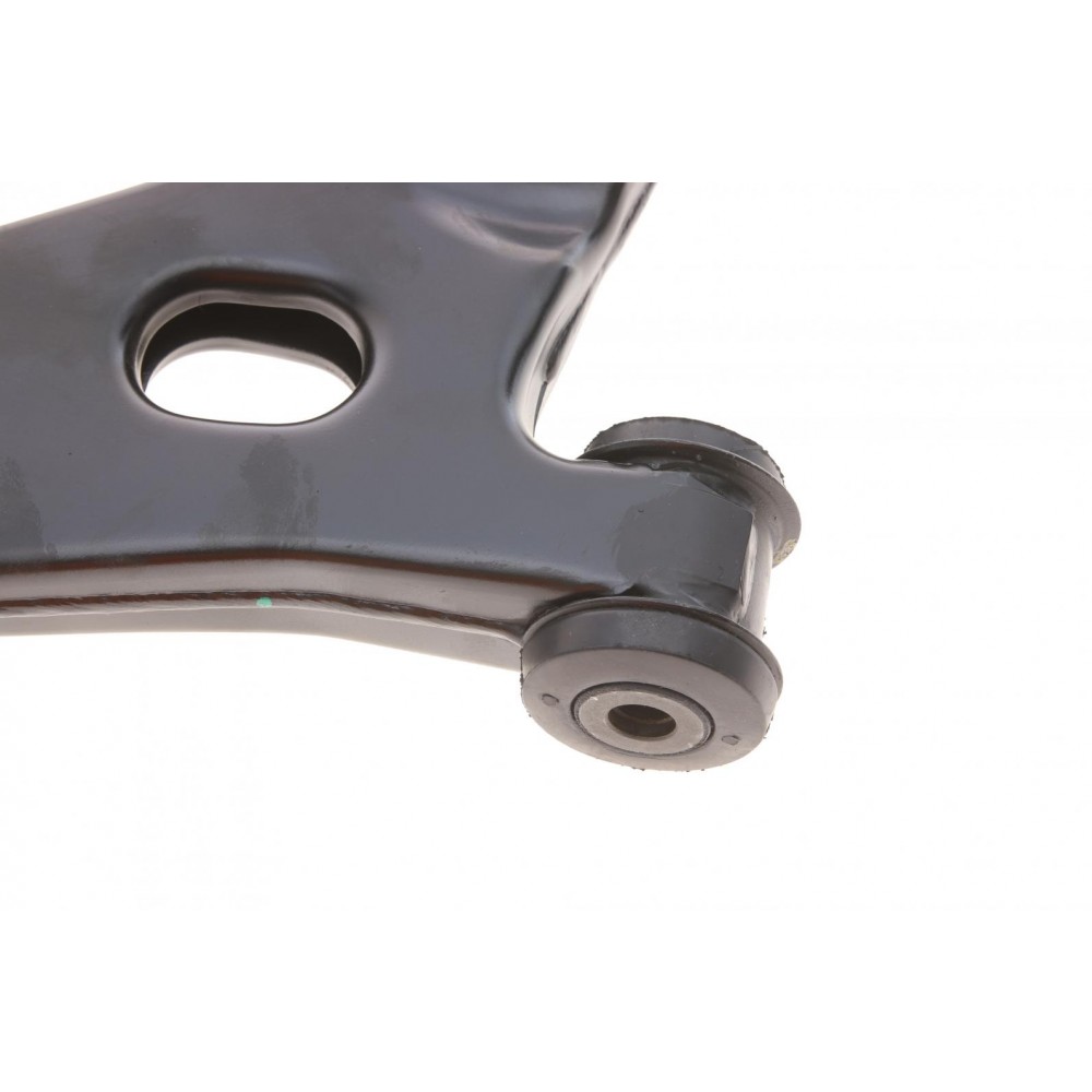 Важіль підвіски (передній/знизу) (L) Ford Focus 98-04 (з кульовою)