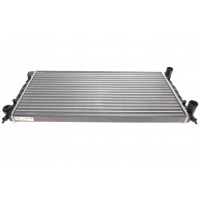 CR 345 000S MAHLE Радіатор охолодження двигуна