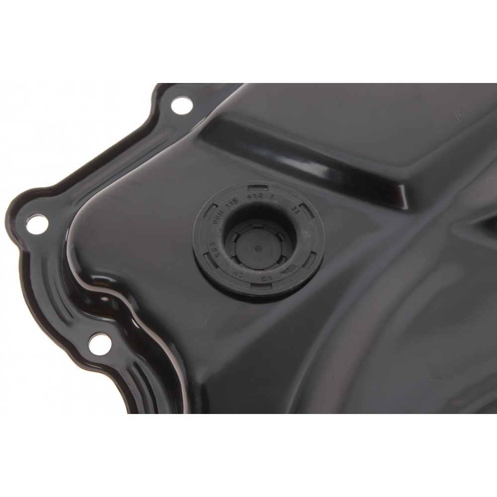 Кришка двигуна (передня) Audi A1/A3/A4/A5/A6/A7/A8/Q2/Q3/Q5/Q7 1.8-2.0 06-