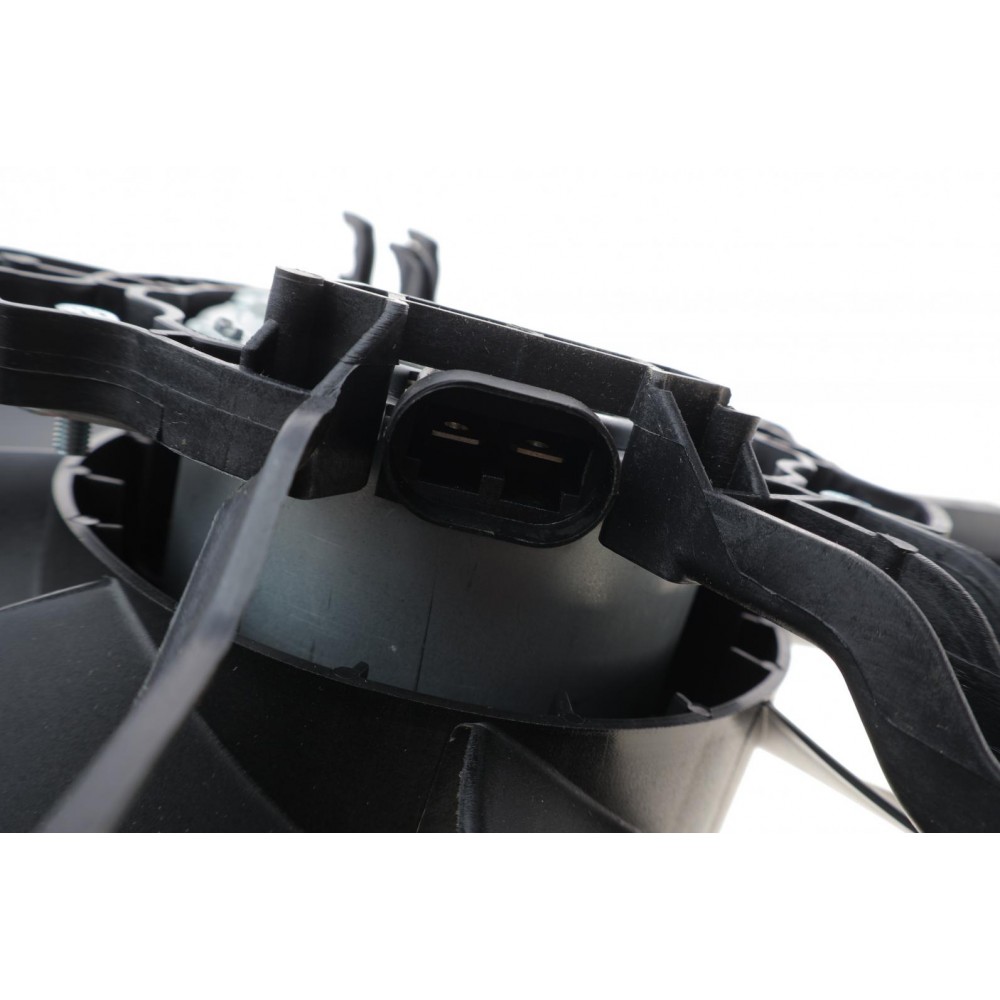 Вентилятор радіатора Renault kangoo 1.5 dCi 03- (з дифузором)