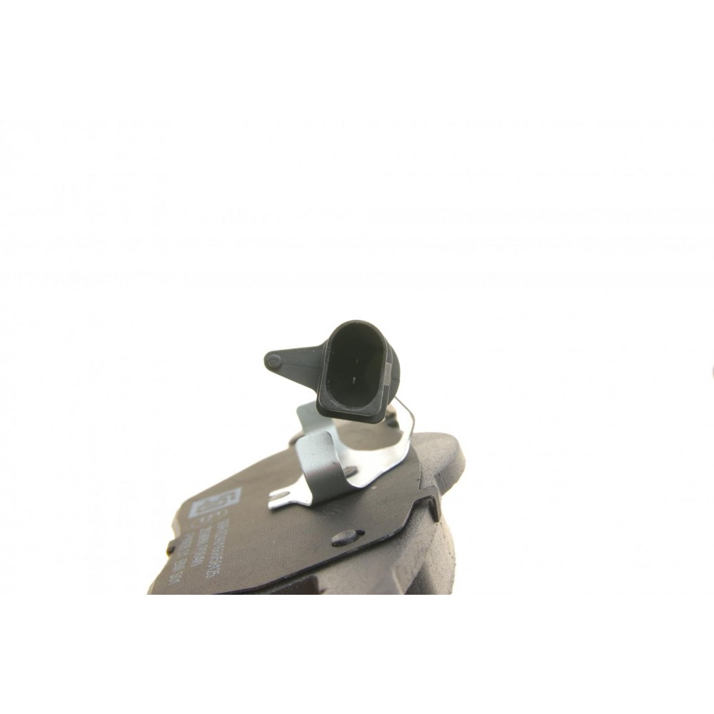 Колодки гальмівні (передні) Audi A4/A6/VW Passat 95- (з датчиком)