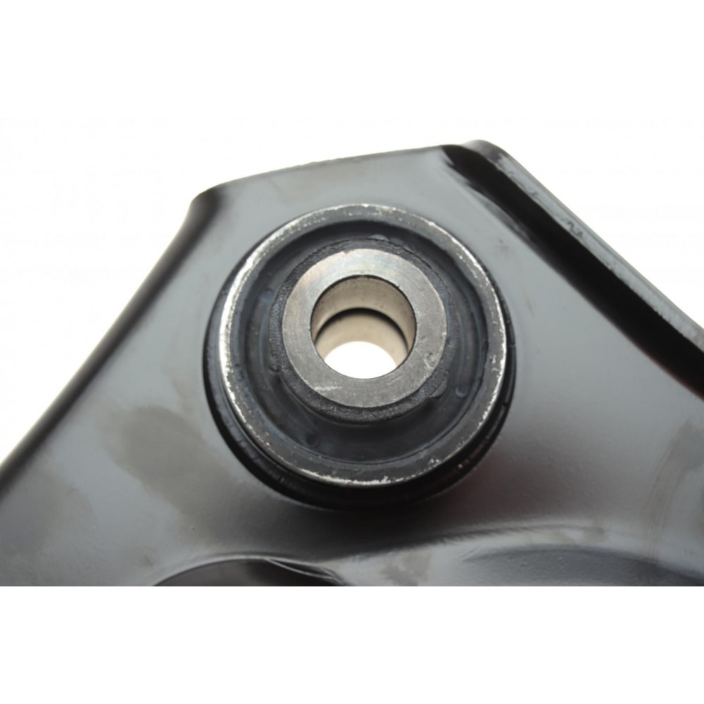 Важіль підвіски (передній/знизу) (R) Renault Megane IV 15-