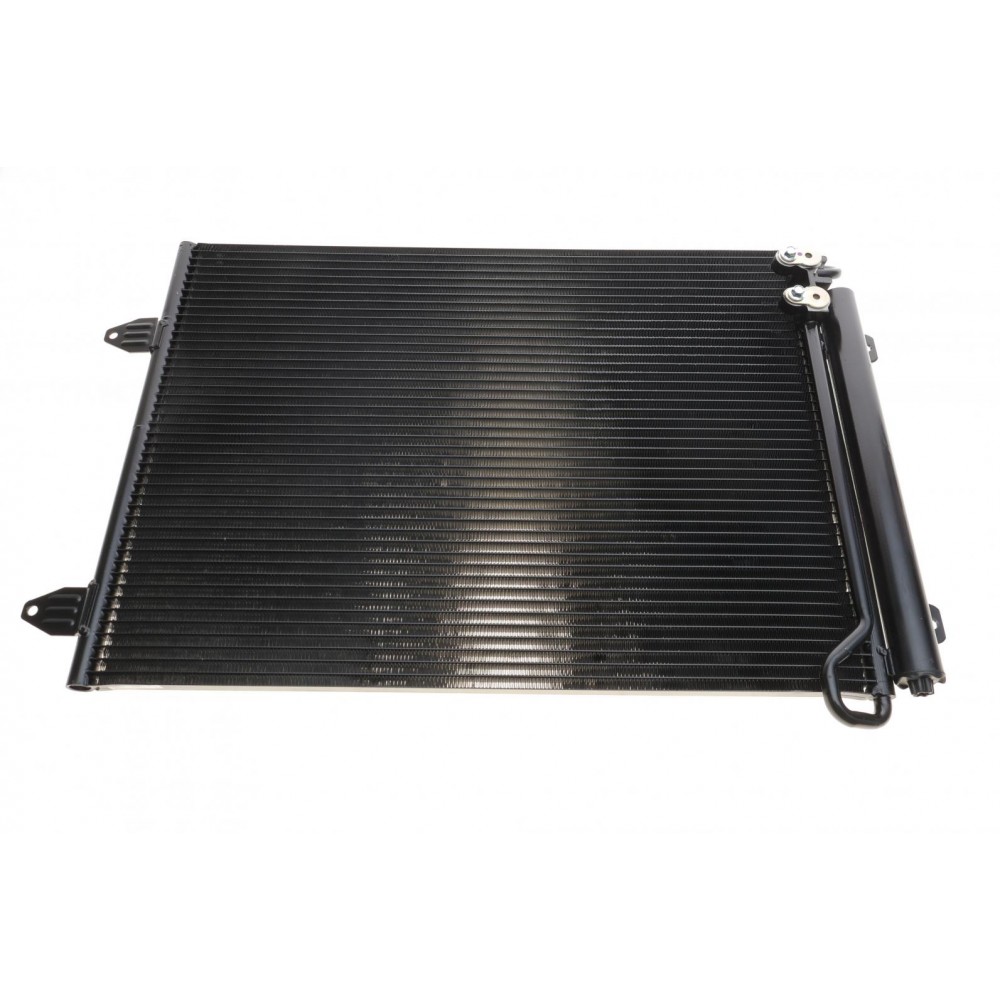 AC 666 000S MAHLE Конденсатор кондиціонера