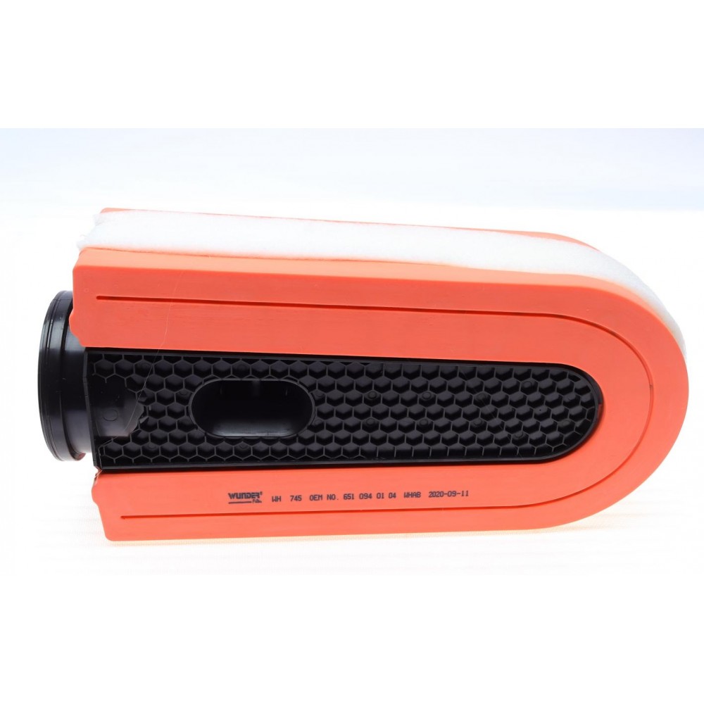 Фільтр повітряний MB C-class (W204)/E-class (S212)/S-class (W221/W222) (MANN)