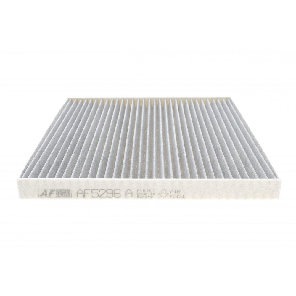 Фільтр салону Jeep Cherokee 13- (вугільний)