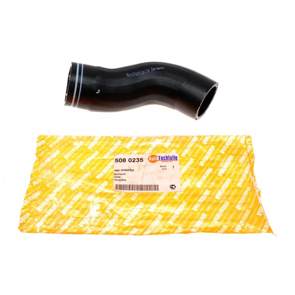 Патрубок інтеркулера Fiat Doblo 1.6/2.0 D Multijet 10- (R)