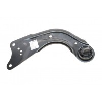 Важіль підвіски (задній) (L) Mazda 3 1.5/2.0/2.2D 13-19