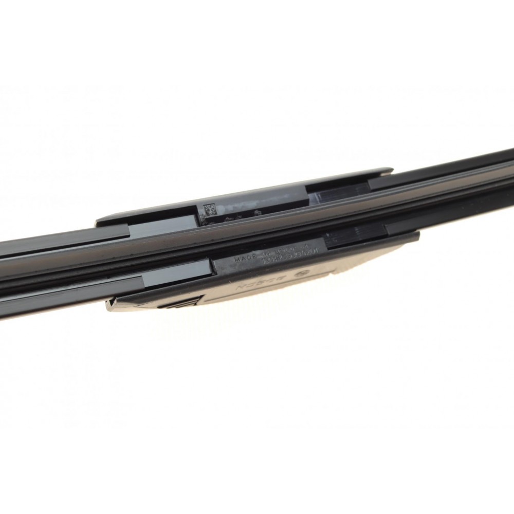 Щітки склоочисника (550/475mm) Ford Focus/Mazda 6/Toyota/Mitsubishi L200 98-15 (бескаркасні)