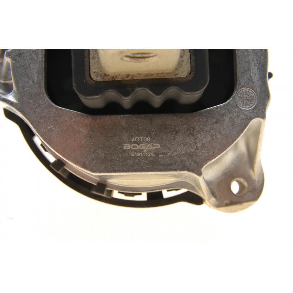 Подушка двигуна (L) BMW 7 (G11/G12) 15-