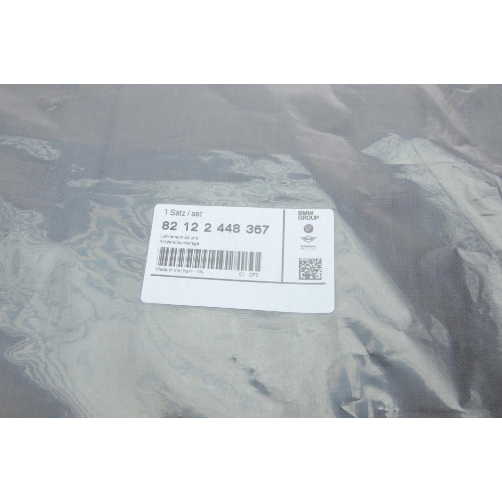 Накидка захисна на сидіння під дитяче автокрісло BMW (к-кт)