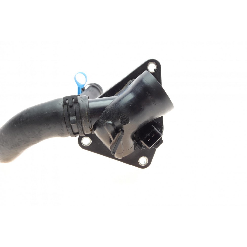 Патрубок радіатора BMW 3 (F30/F80) 11-18