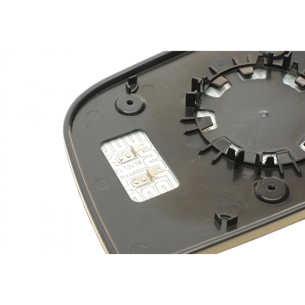 Скло дзеркала (з підігрівом) MB Sprinter 06- (L) (верхнє) (круглий кріпеж) (8118)