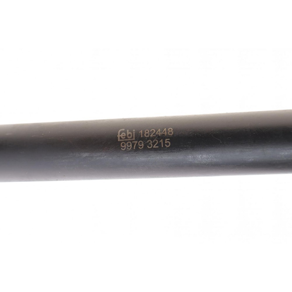Піввісь (передня) VW Bora/Golf 98-06 (R)