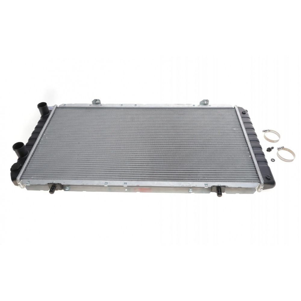 52062 NRF Радіатор охолодження двигуна