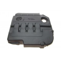 Кришка двигуна VW Passat B8 2.0 TDI 14- 