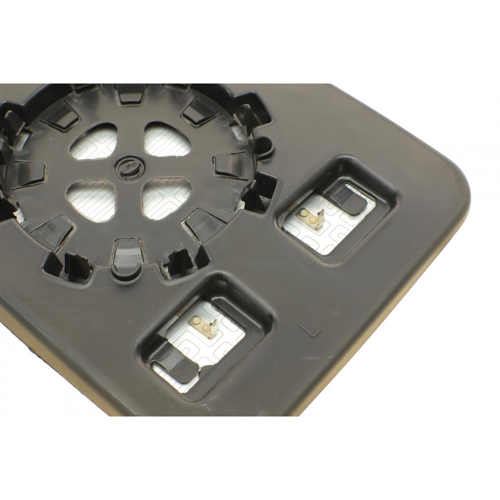 Скло дзеркала (з підігрівом) MB Sprinter (W907/ W910) 18- (L)