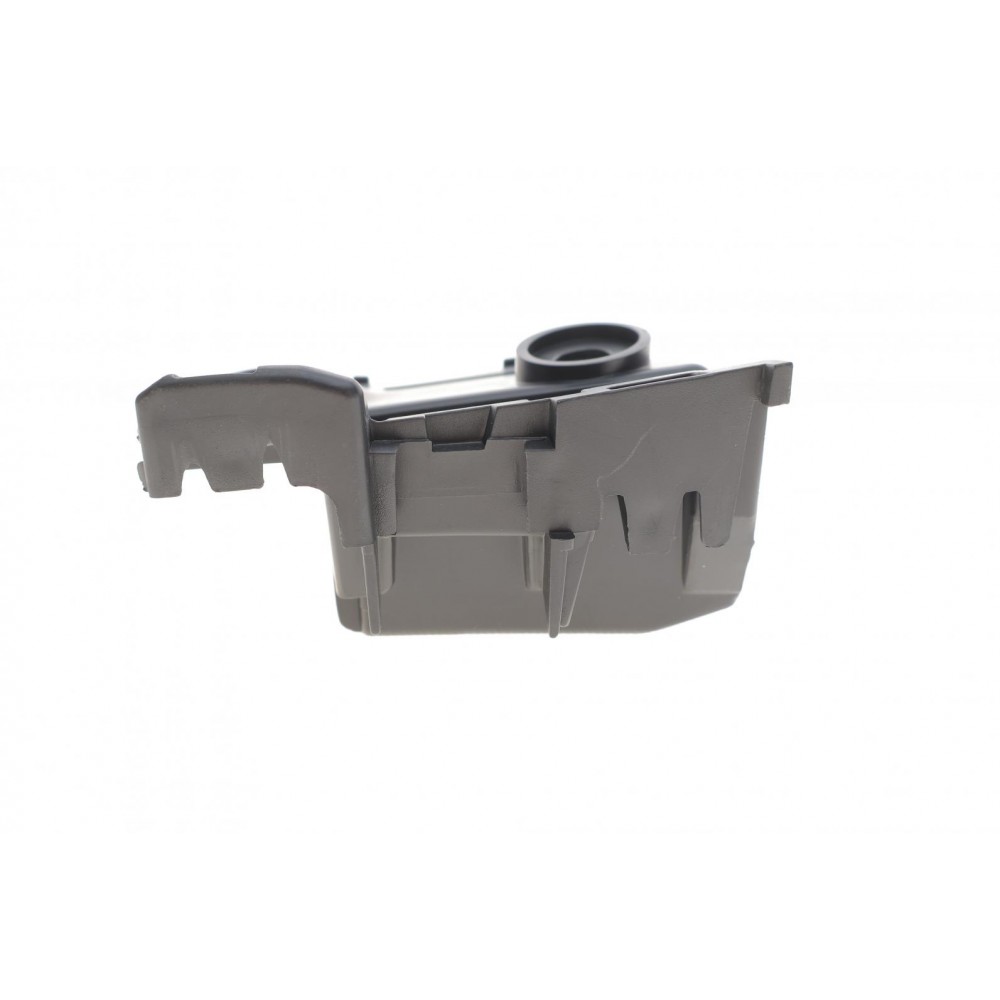 Кронштейн кріплення бампера (заднього/R) VW Golf VI 08-12