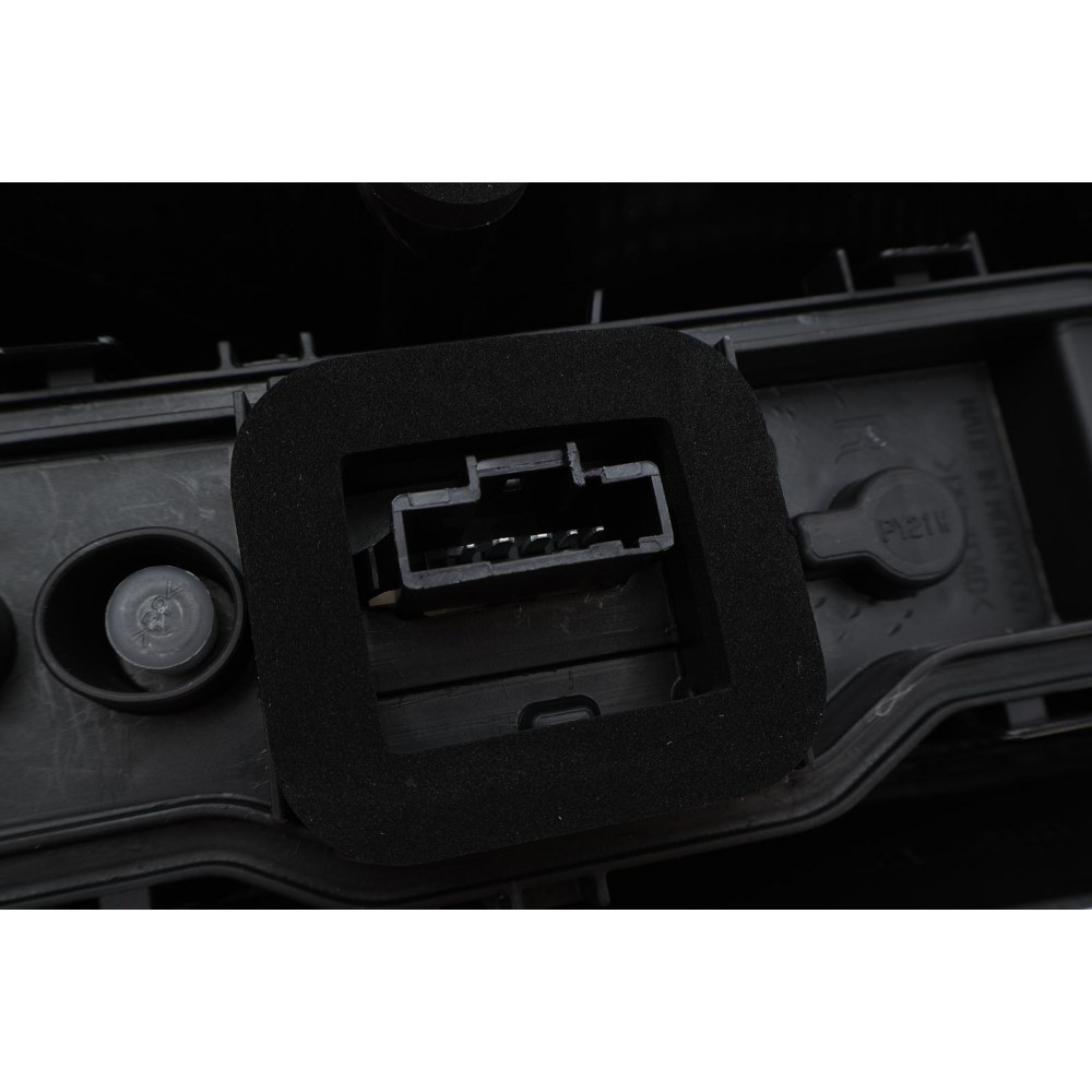 Ліхтар задній Renault Dokker 12- (R)