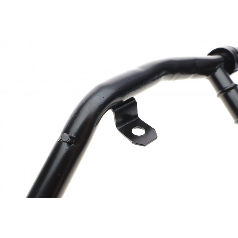 Патрубок системи охолодження Audi A6/VW Passat 96-05