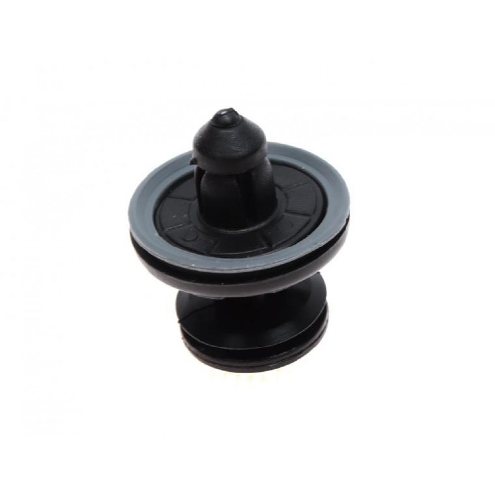 Кліпса кріплення обшивки дверей Audi/Skoda/VW