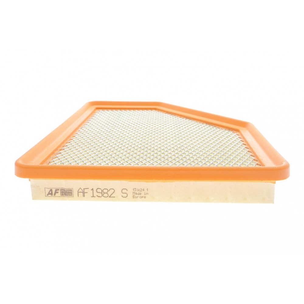 Фільтр повітряний Chevrolet Volt 1.5 EV100 15-