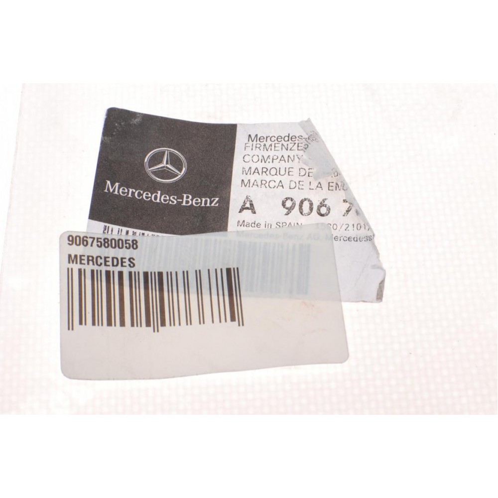 Емблема дверей (задніх) MB Sprinter 06- (зірка)