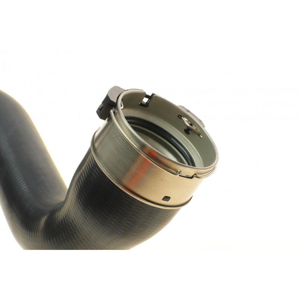 Патрубок інтеркулера (R) Opel Movano/Renault Master 2.3 CDTI/dCi 10-