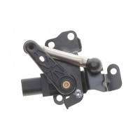 Датчик висоти положення кузова (регулювання фар) VW Golf V 2.0T 03-